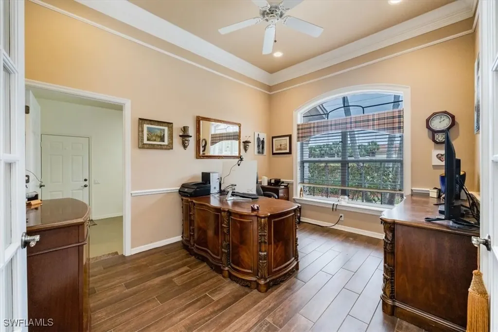 11745 Longshore Way E Naples FL 34119