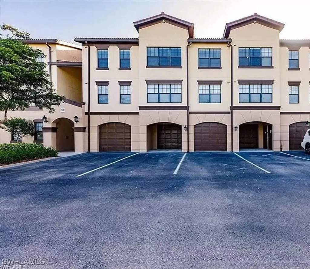 12975 Positano Circle Naples FL 34105