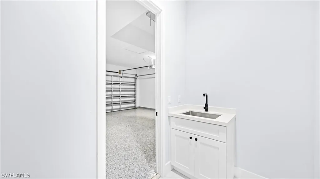 1201 NE 15th Terrace Cape Coral FL 33909
