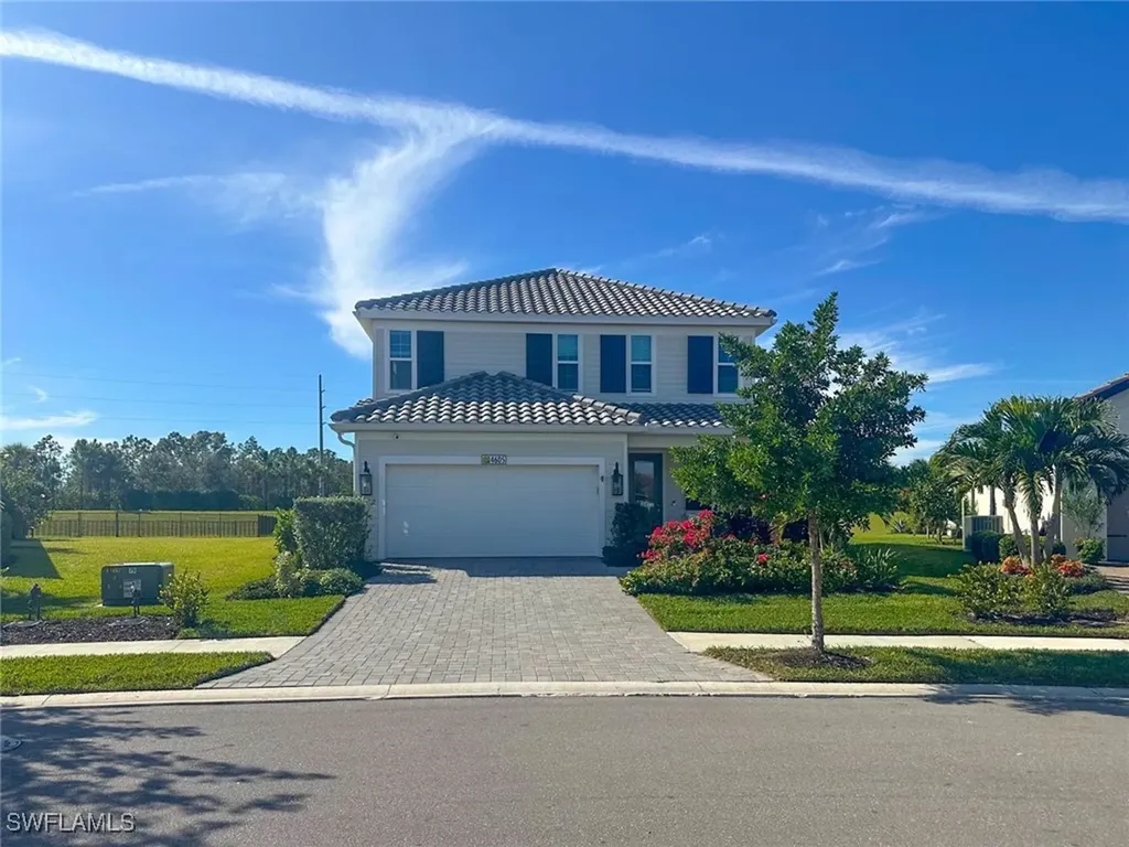 4605 Centaurus Circle Naples FL 34120