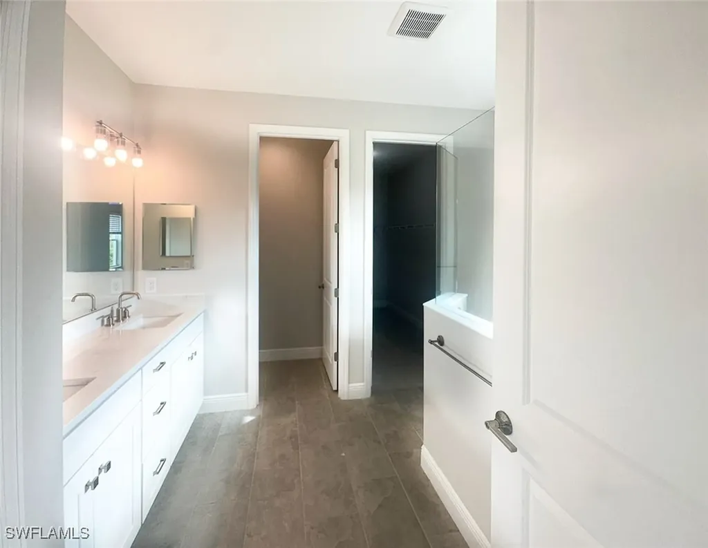 4605 Centaurus Circle Naples FL 34120