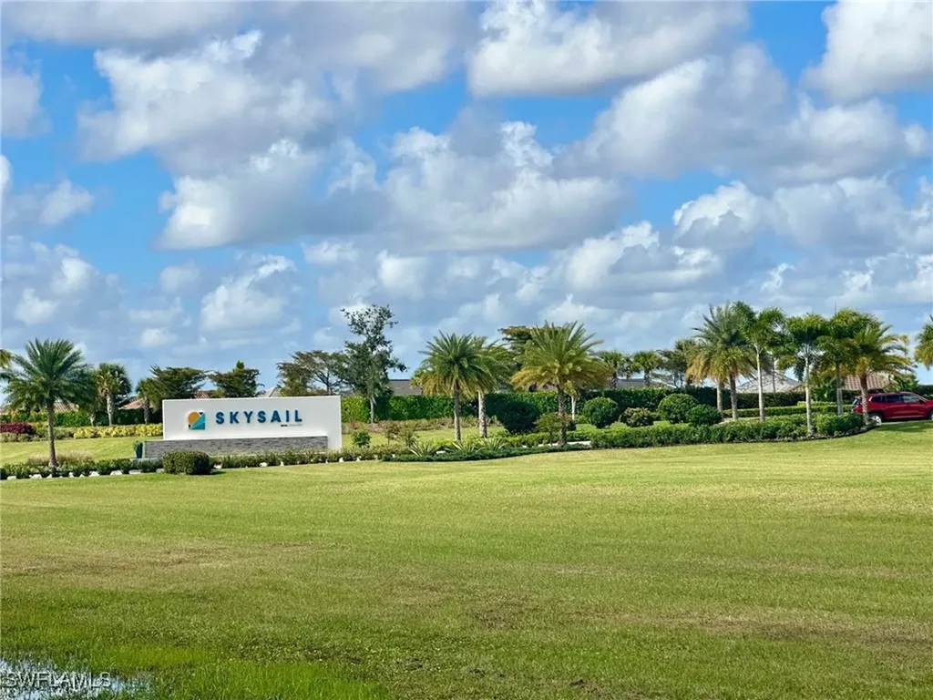 4605 Centaurus Circle Naples FL 34120