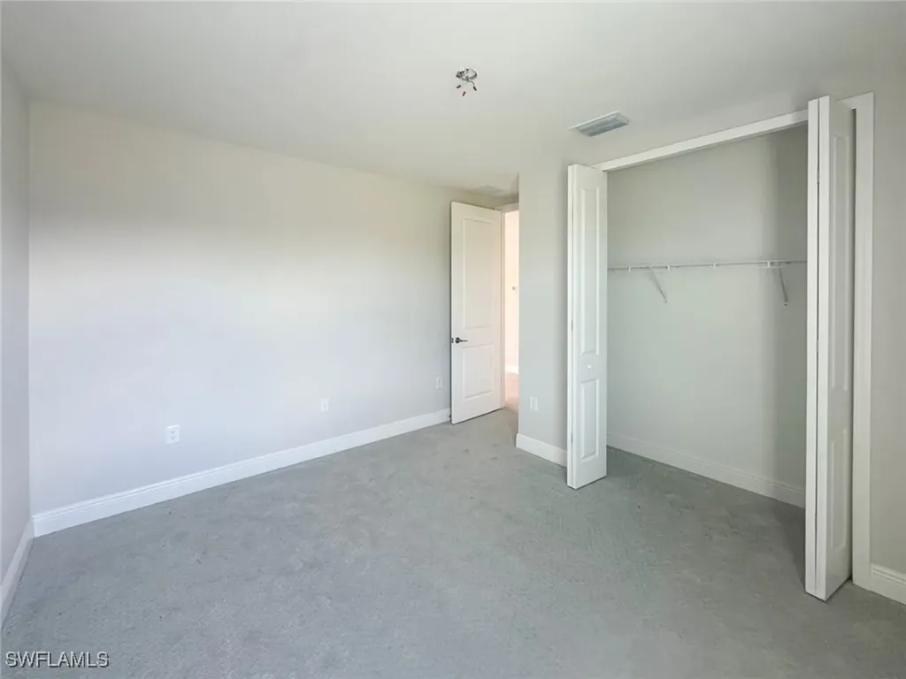 4605 Centaurus Circle Naples FL 34120