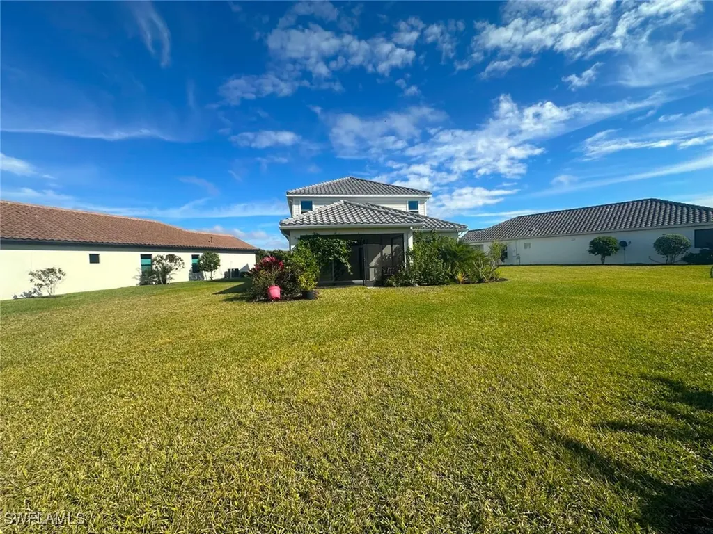 4605 Centaurus Circle Naples FL 34120