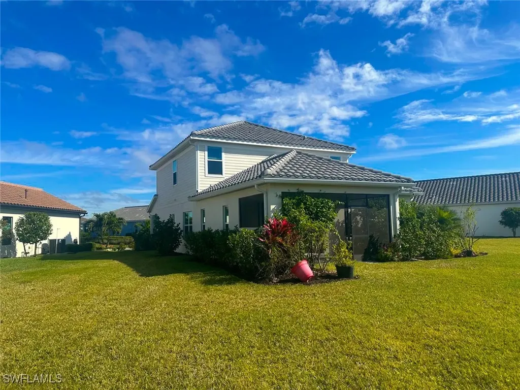 4605 Centaurus Circle Naples FL 34120
