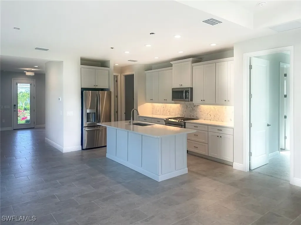 4605 Centaurus Circle Naples FL 34120