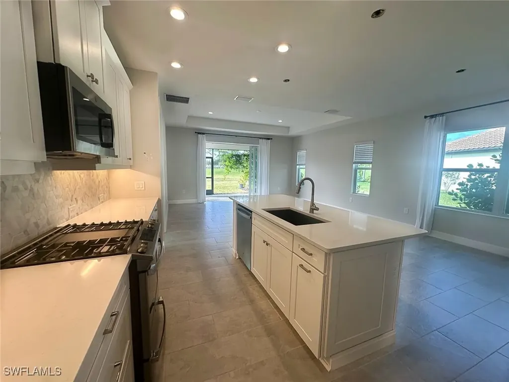 4605 Centaurus Circle Naples FL 34120