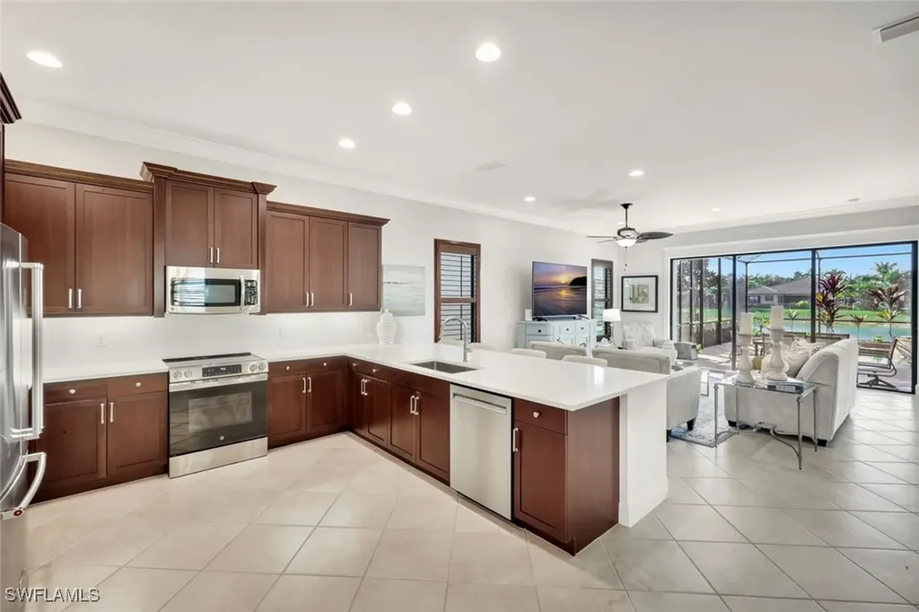 3706 Pleasant Springs Drive Naples FL 34119