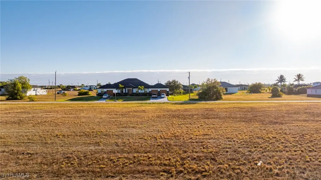 4002 NW 42nd Avenue Cape Coral FL 33993