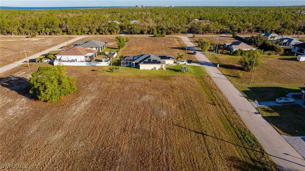 4002 NW 42nd Avenue Cape Coral FL 33993