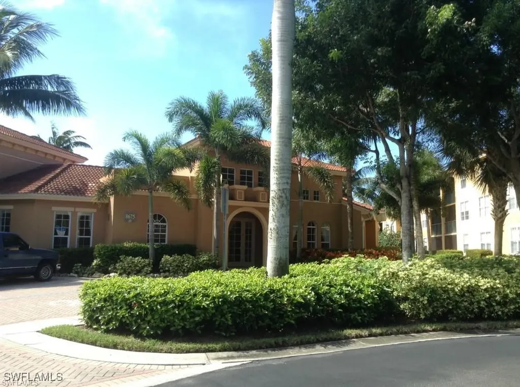 8687 River Homes Lane Bonita Springs FL 34135