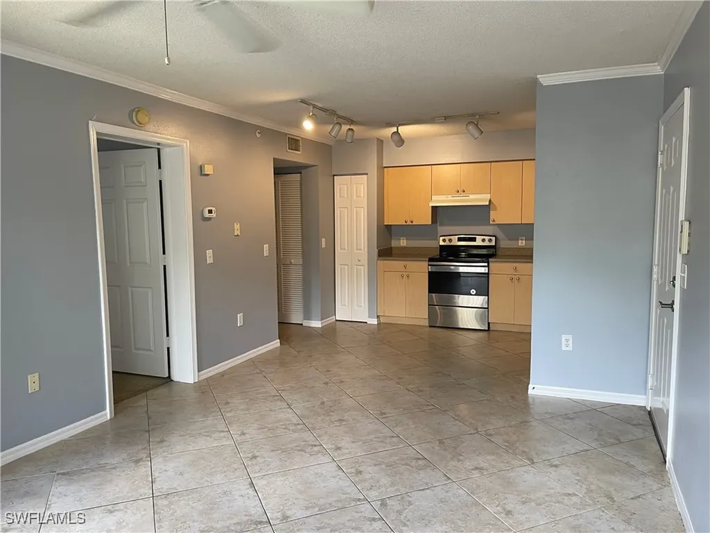 8687 River Homes Lane Bonita Springs FL 34135