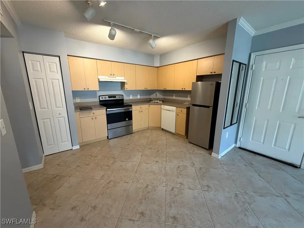8687 River Homes Lane Bonita Springs FL 34135