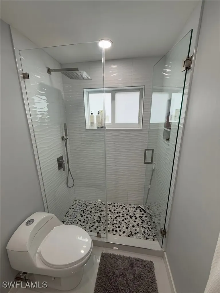 380 W 41st Street Hialeah FL 33182