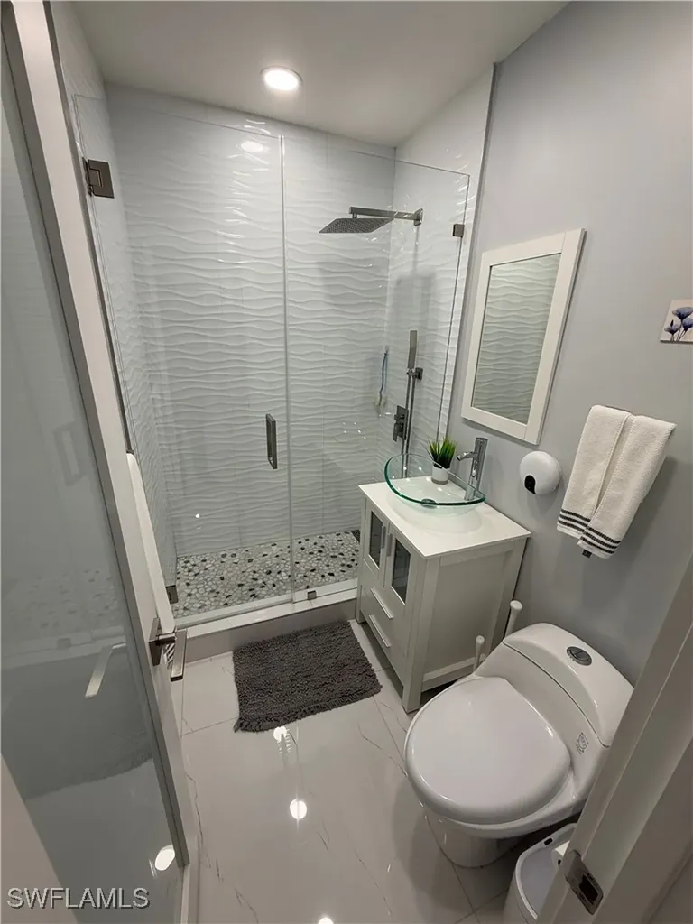 380 W 41st Street Hialeah FL 33182