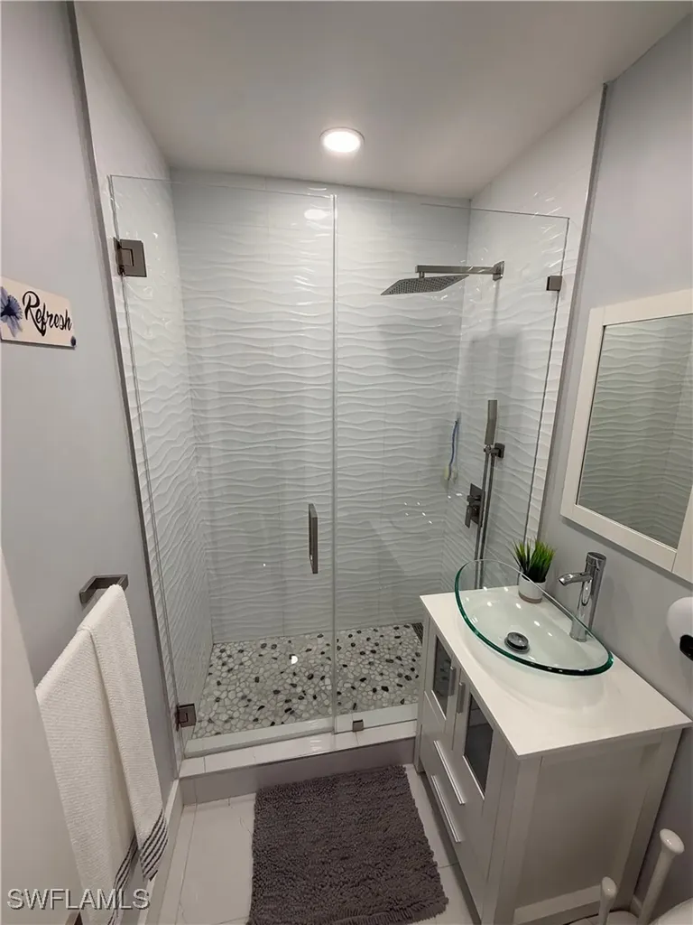 380 W 41st Street Hialeah FL 33182