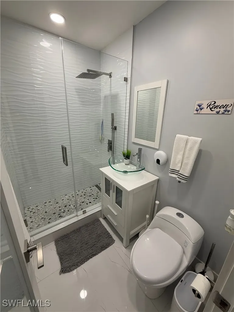 380 W 41st Street Hialeah FL 33182