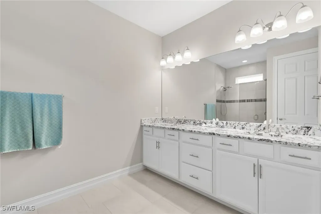 28200 Seasons Tide Avenue Bonita Springs FL 34135