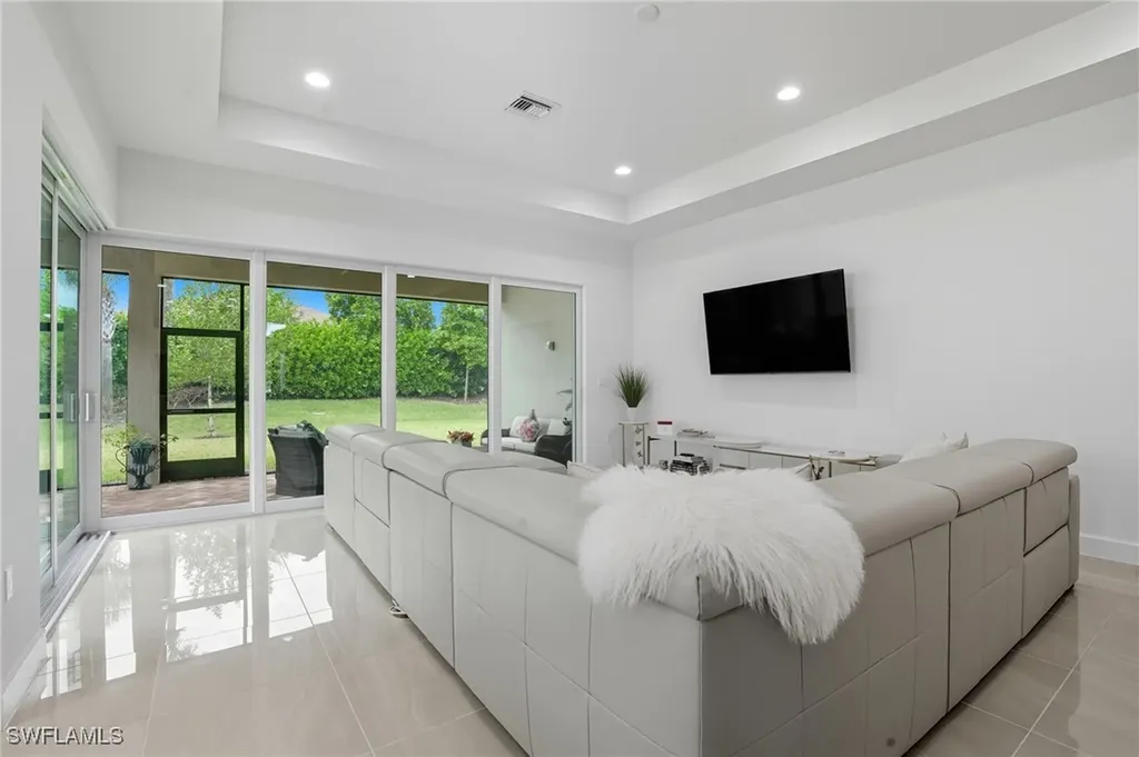 28604 Moraga Lane Bonita Springs FL 34135