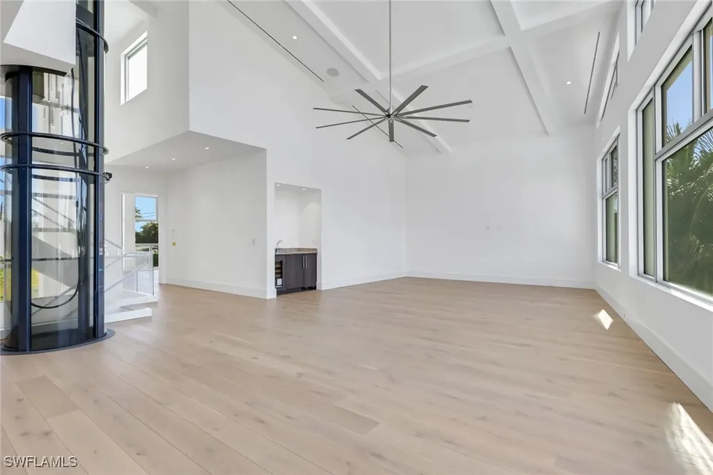 1798 Holiday Lane Naples FL 34104