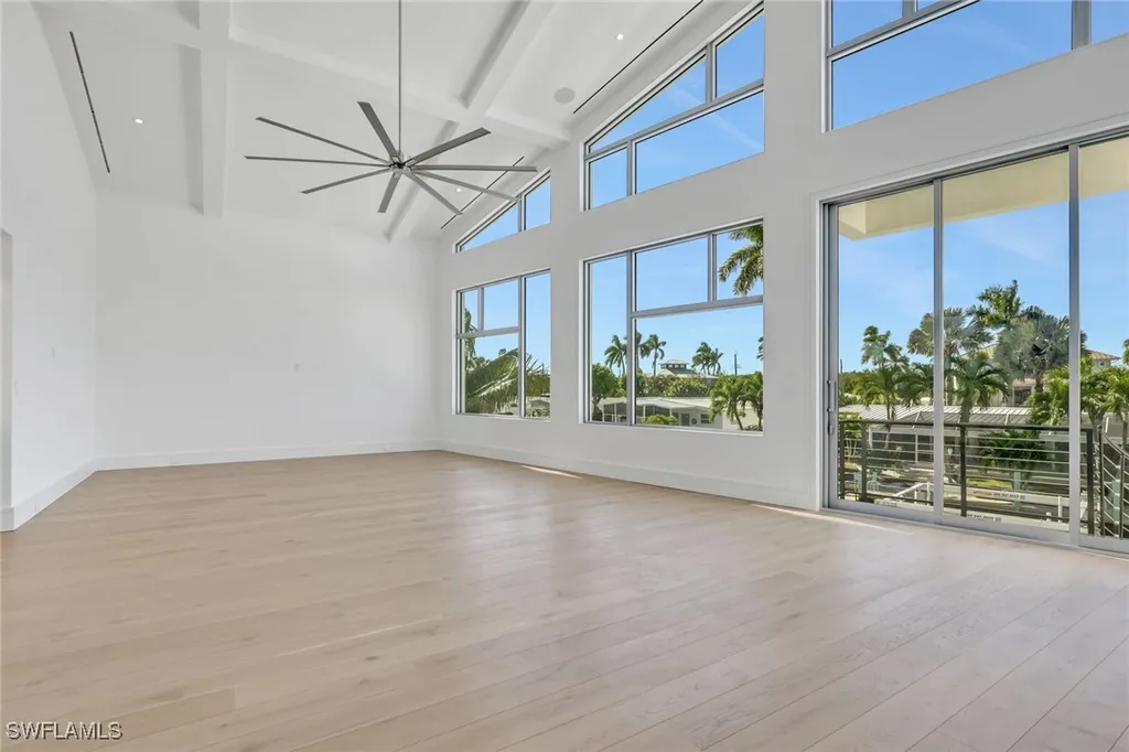 1798 Holiday Lane Naples FL 34104