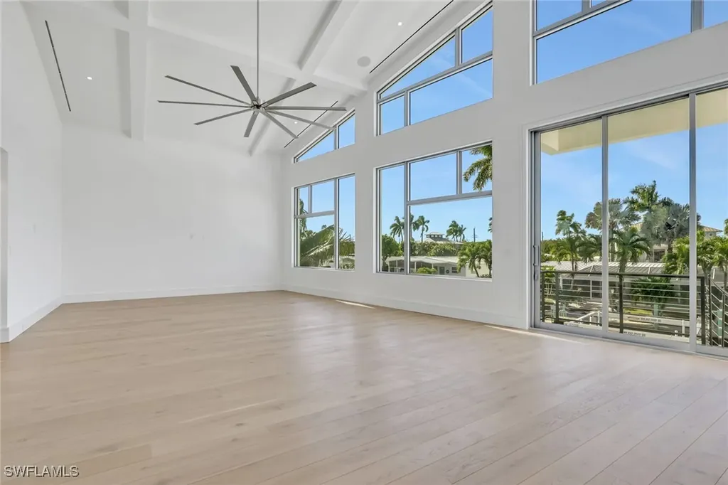 1798 Holiday Lane Naples FL 34104