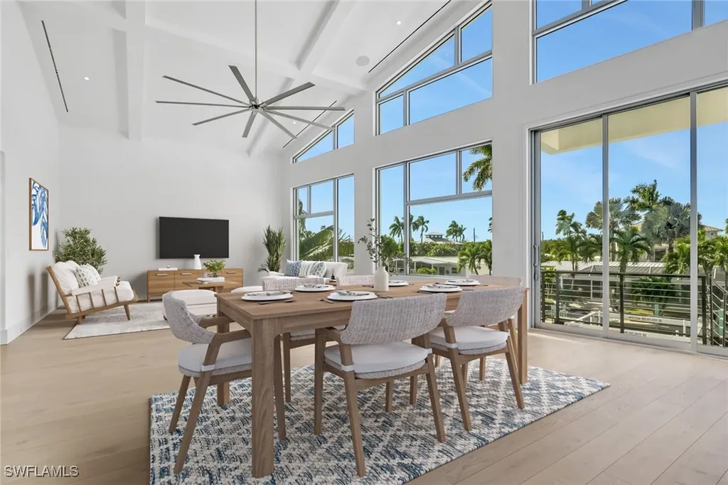 1798 Holiday Lane Naples FL 34104