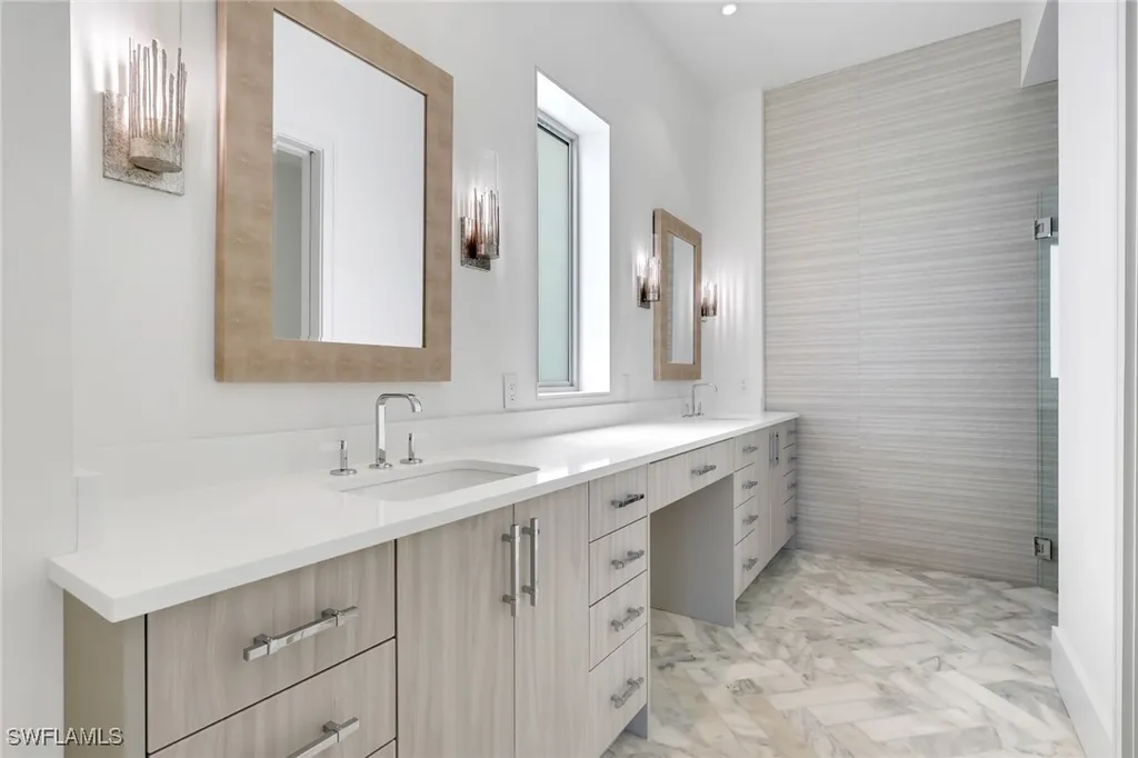 1798 Holiday Lane Naples FL 34104
