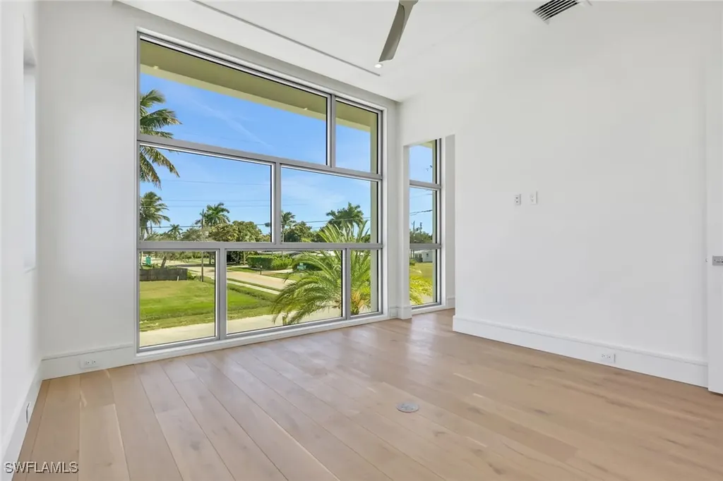 1798 Holiday Lane Naples FL 34104