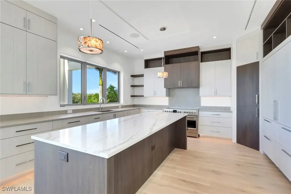 1798 Holiday Lane Naples FL 34104