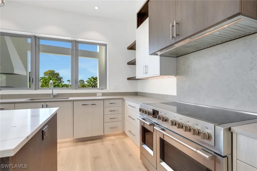 1798 Holiday Lane Naples FL 34104