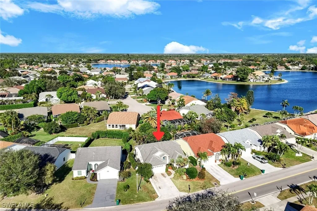 658 Lambton Lane Naples FL 34104