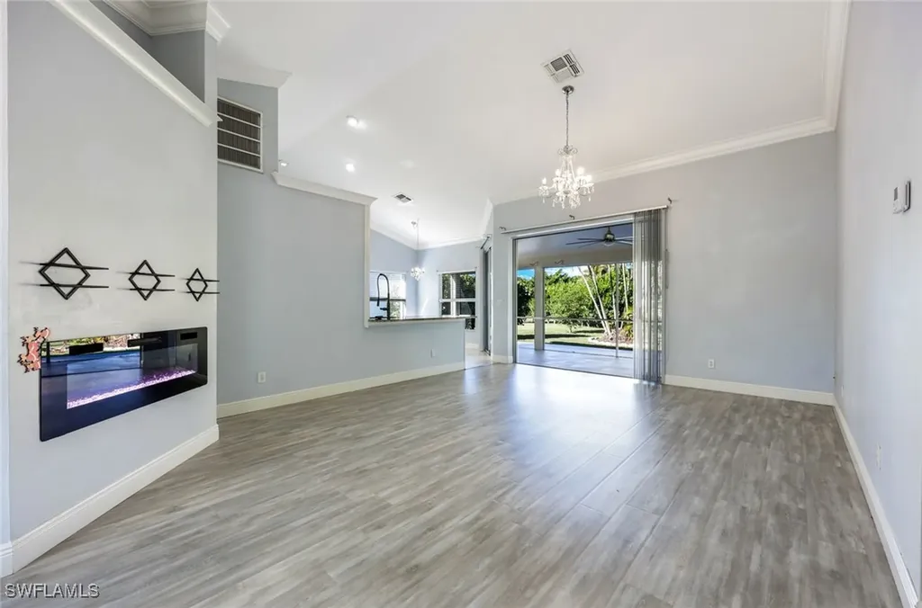 658 Lambton Lane Naples FL 34104