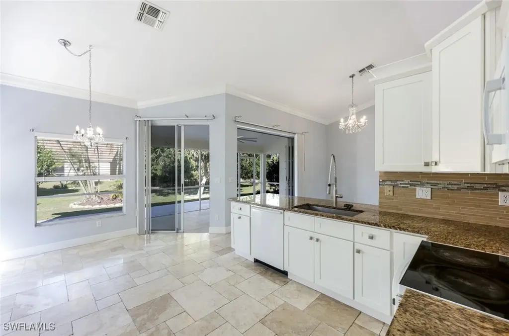 658 Lambton Lane Naples FL 34104