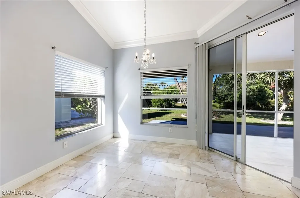 658 Lambton Lane Naples FL 34104