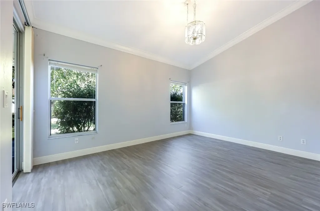 658 Lambton Lane Naples FL 34104