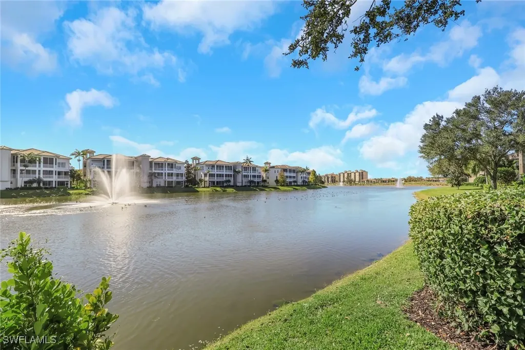 Naples FL, 714 Regency Reserve Circle, Unit 3201