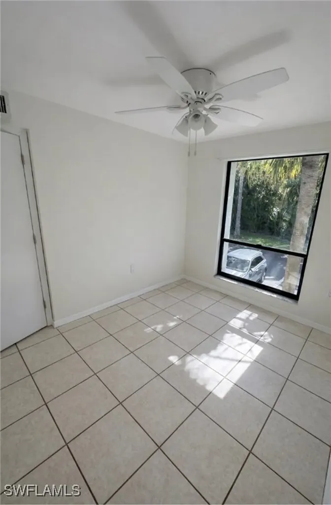 1228 Commonwealth Circle Naples FL 34116