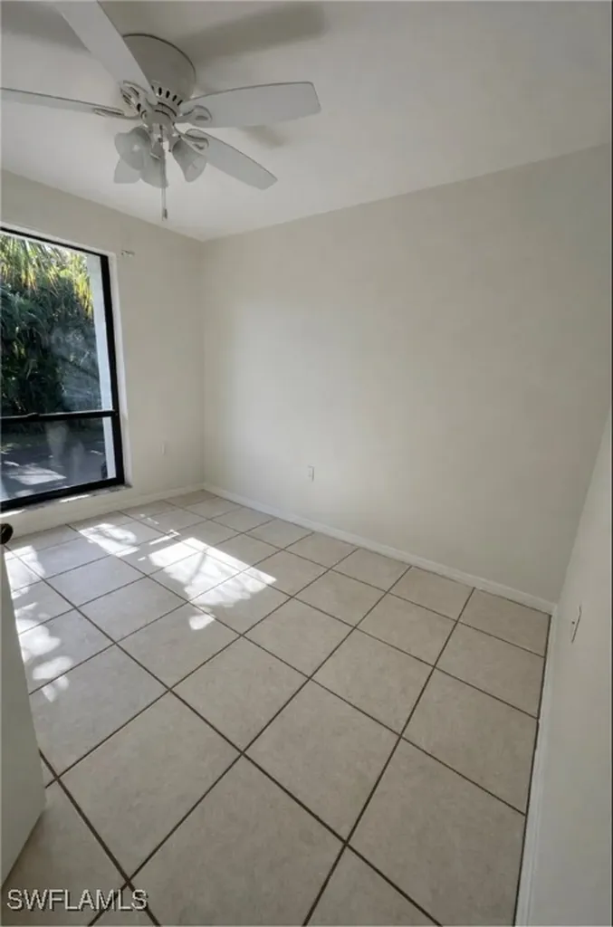 1228 Commonwealth Circle Naples FL 34116