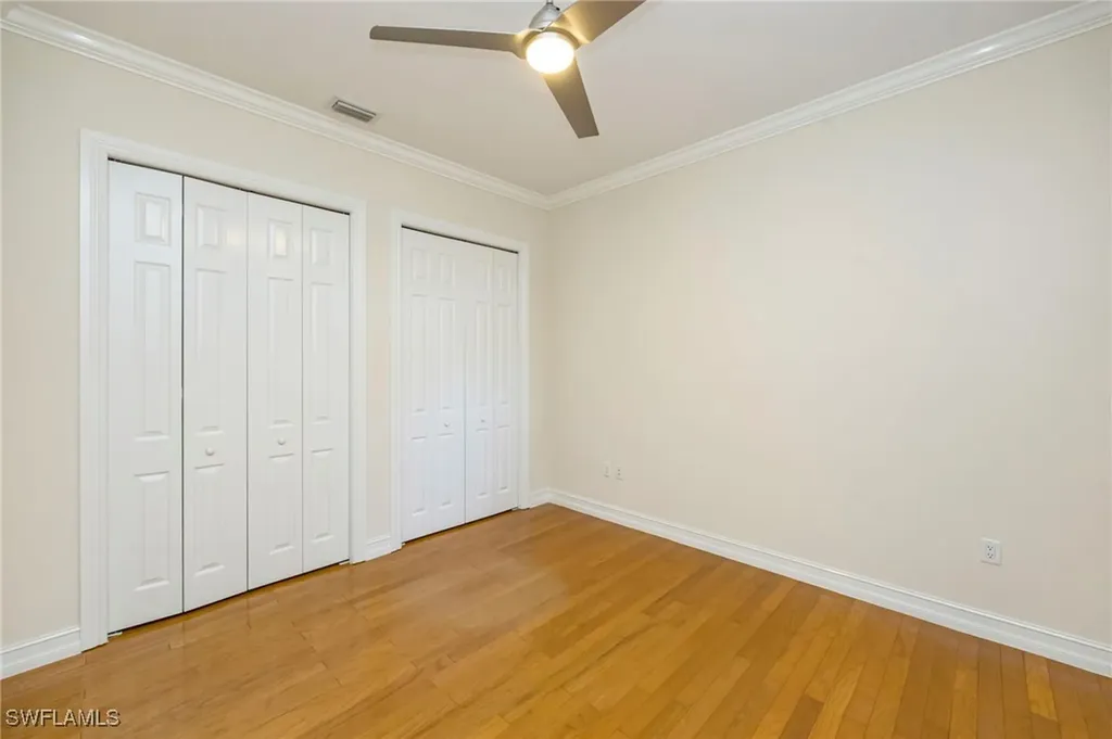 5025 Maxwell Circle Naples FL 34105