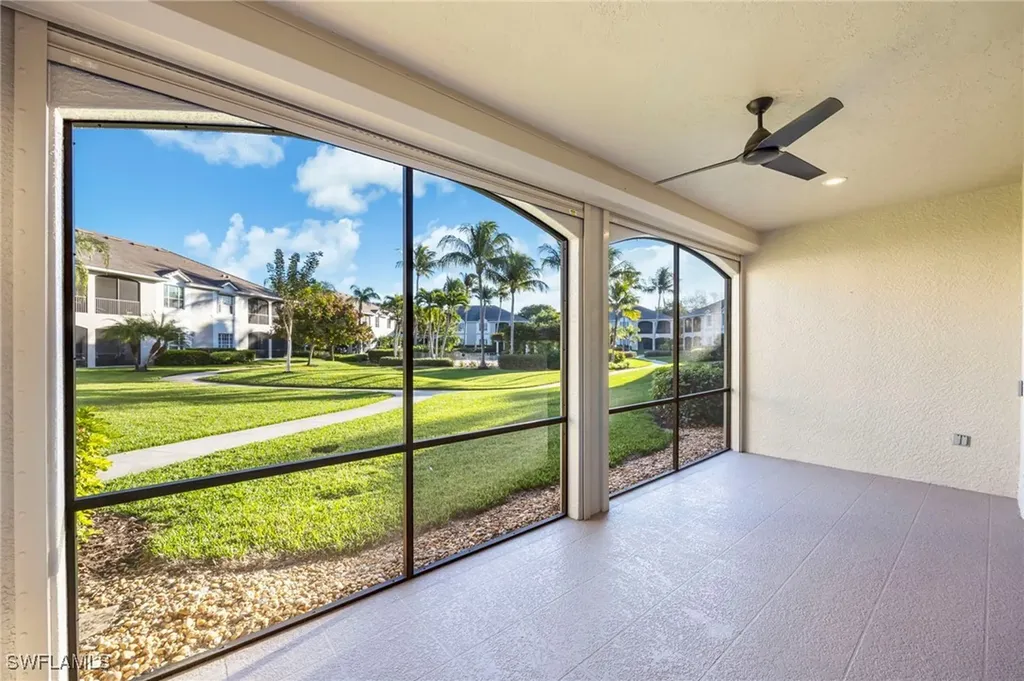 5025 Maxwell Circle Naples FL 34105