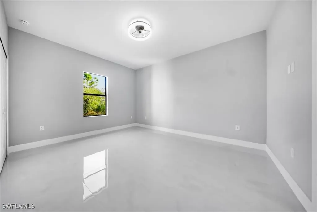 121-123 Jenna Avenue S Lehigh Acres FL 33973