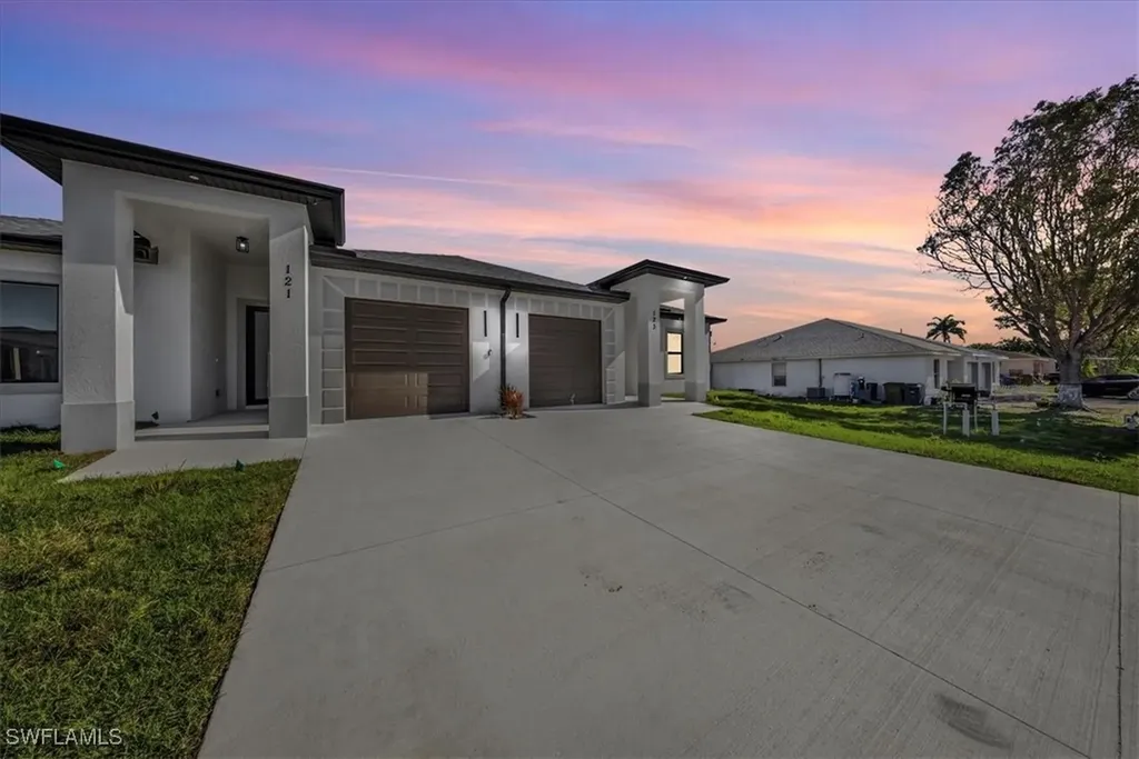 121-123 Jenna Avenue S Lehigh Acres FL 33973