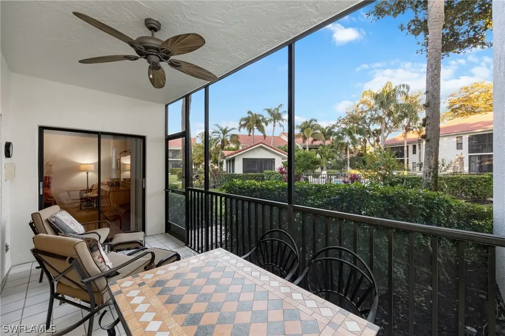 583 Serendipity Drive Naples FL 34108