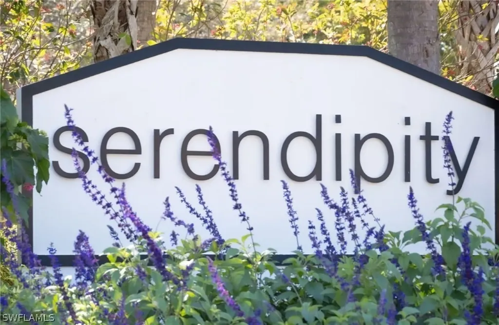 583 Serendipity Drive Naples FL 34108