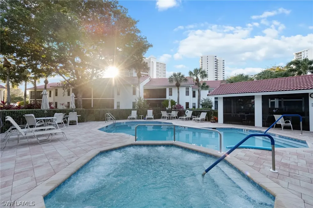 583 Serendipity Drive Naples FL 34108