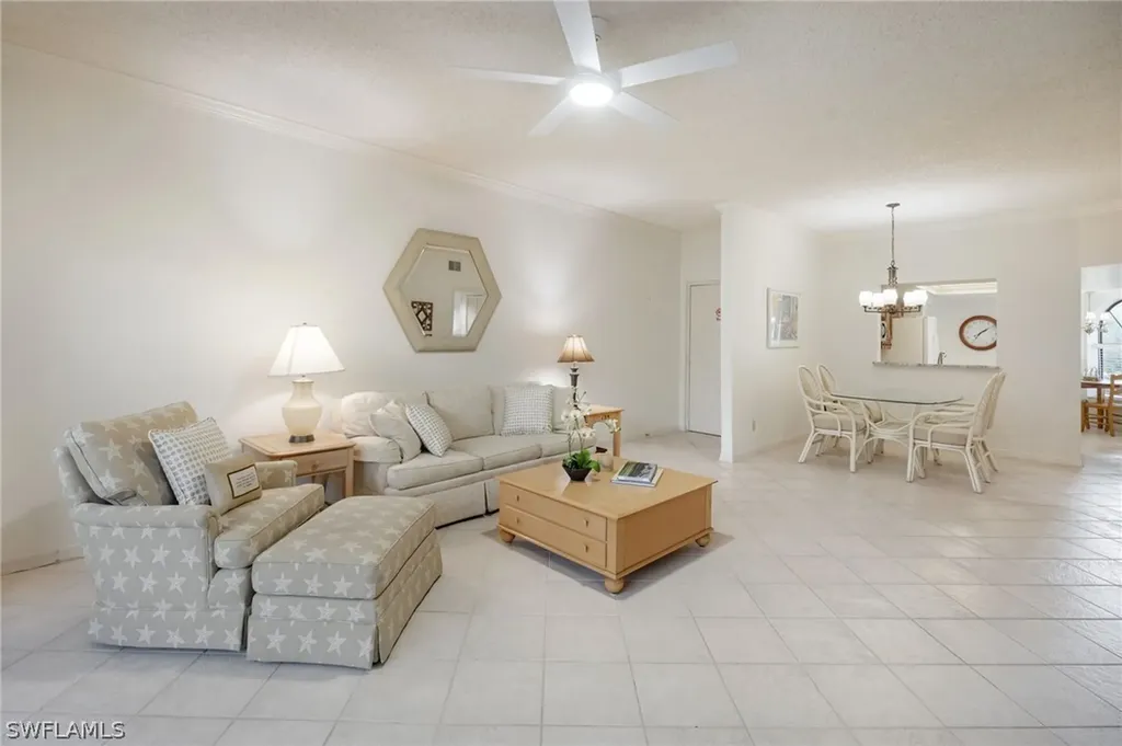 583 Serendipity Drive Naples FL 34108