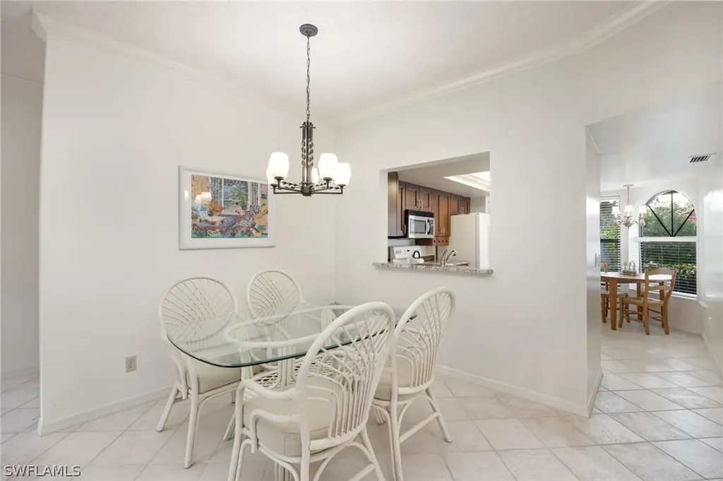 583 Serendipity Drive Naples FL 34108