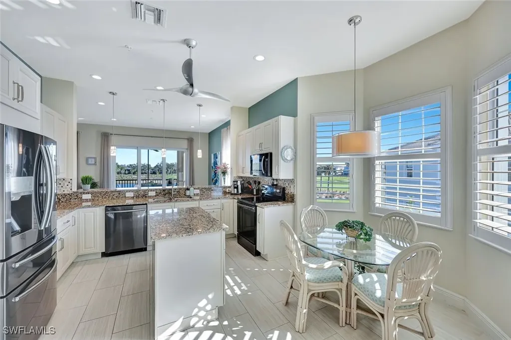 608 El Camino Real Naples FL 34119
