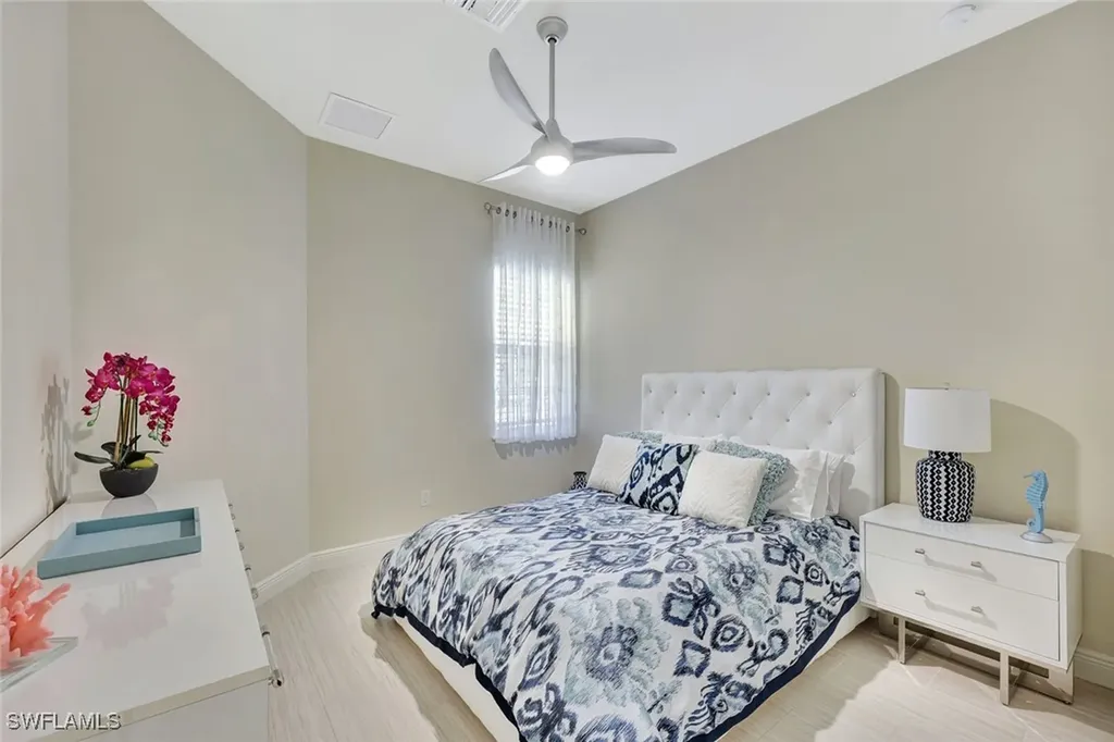608 El Camino Real Naples FL 34119